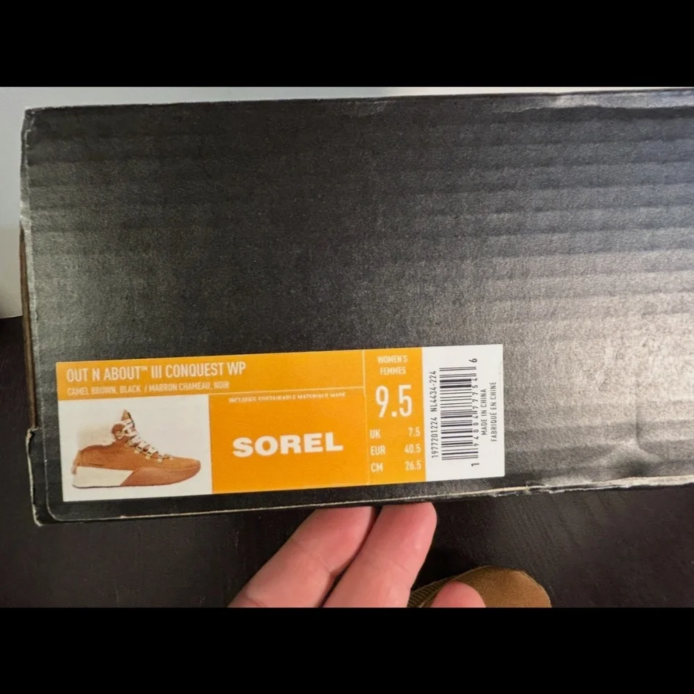 Sorel Out N About III Conquest Waterproof Boots Camel Brown Womans 9.5
